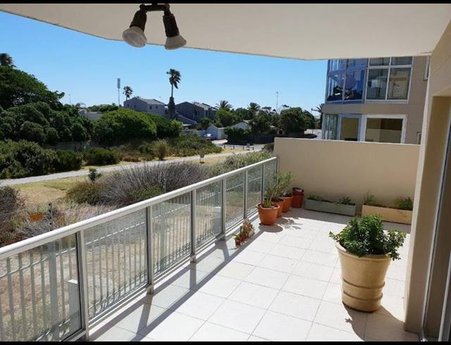 2 BEDROOM PROPERTY TO RENT IN MELKBOSSTRAND